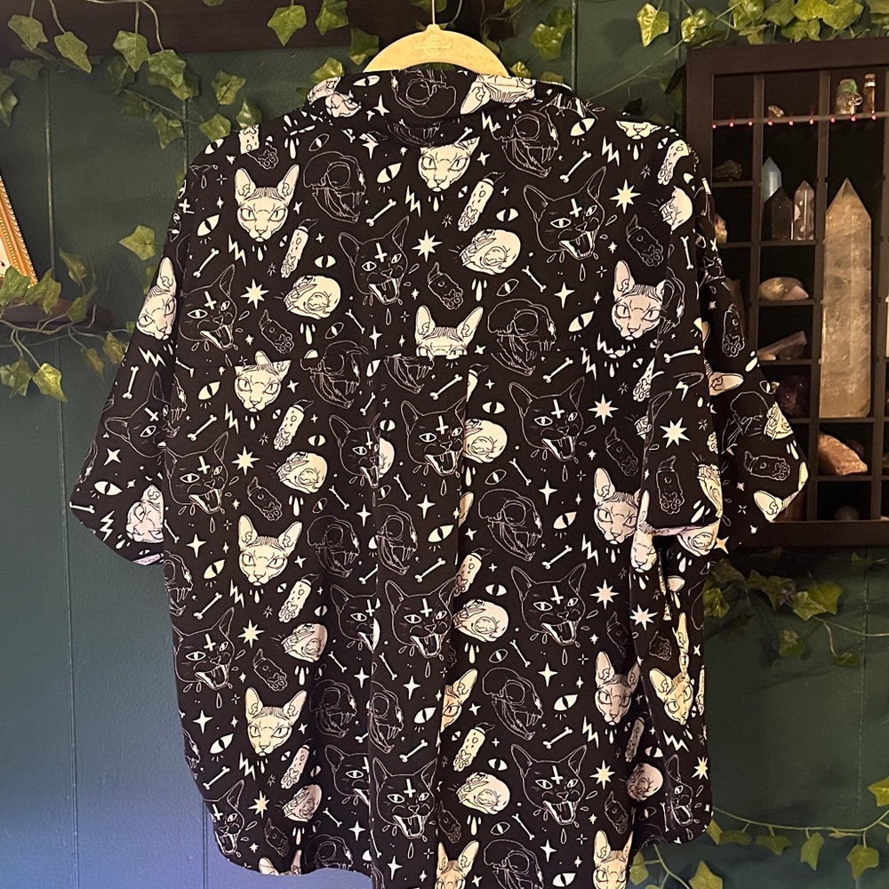 Disturbia Black Blouse with White Cat and Star Patterns - Picture 4 of 4